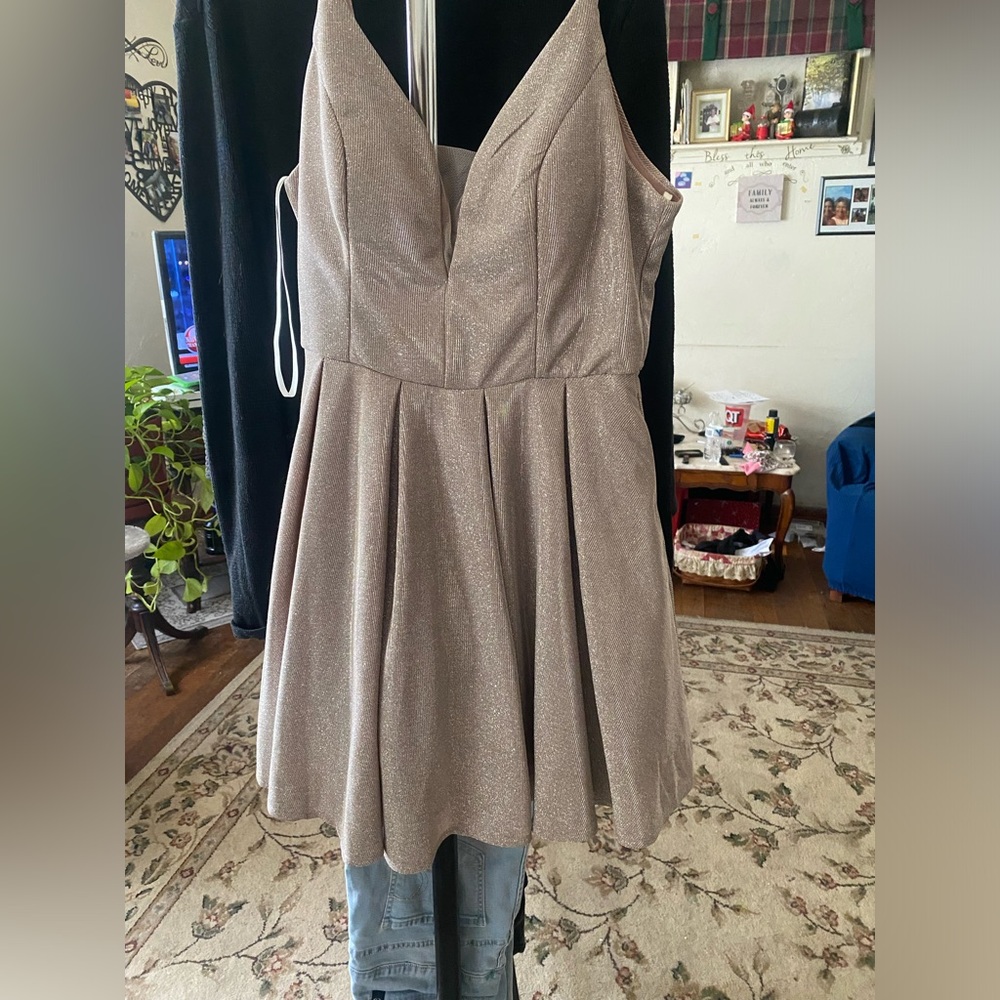 Prom/homecoming dress